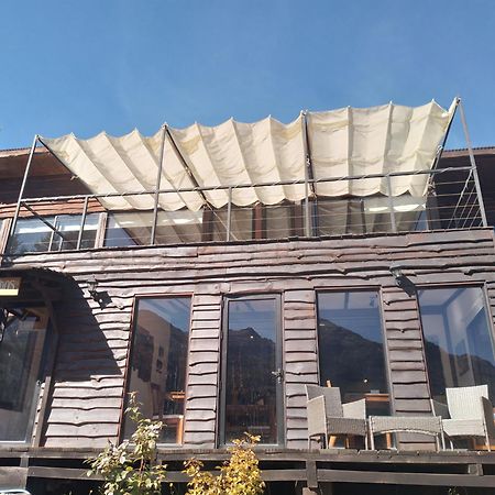 Futaleufú Refugio Los Cipreses Hotel المظهر الخارجي الصورة