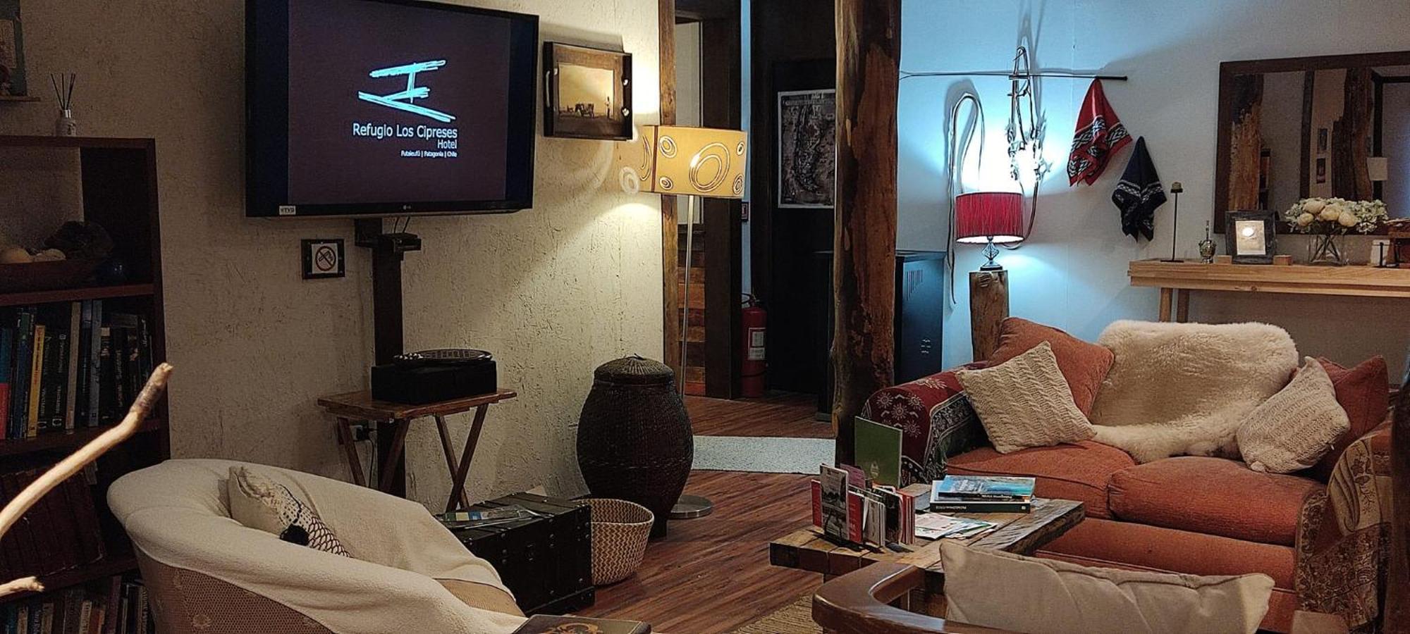 Futaleufú Refugio Los Cipreses Hotel المظهر الخارجي الصورة